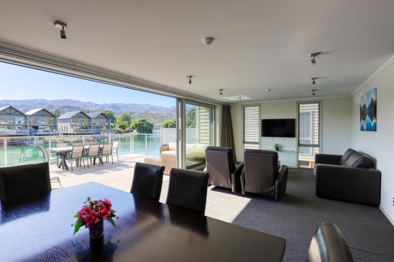 Marsden Lake Resort Central Otago Cromwell Dış mekan fotoğraf A typical apartment at the hotel